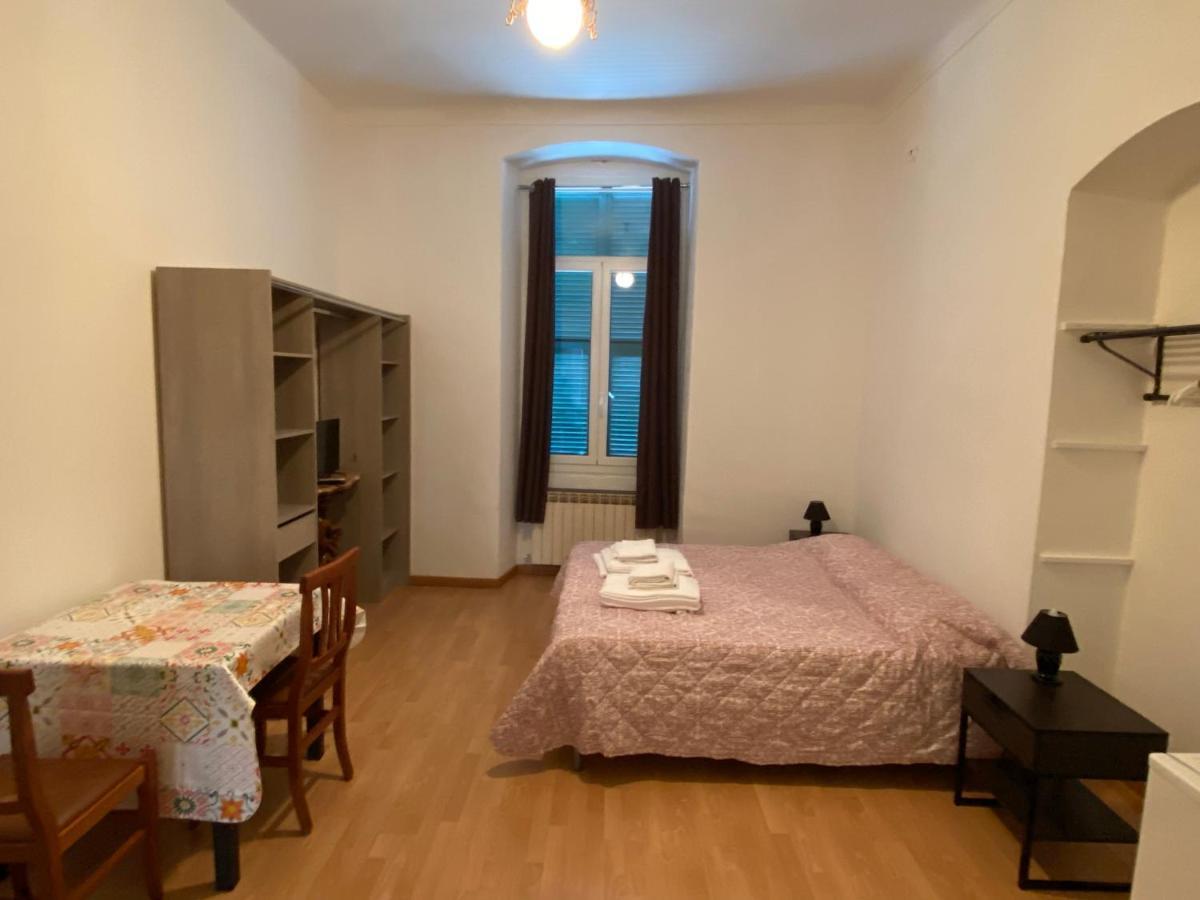 Cavour Guest House Ventimiglia Exterior foto